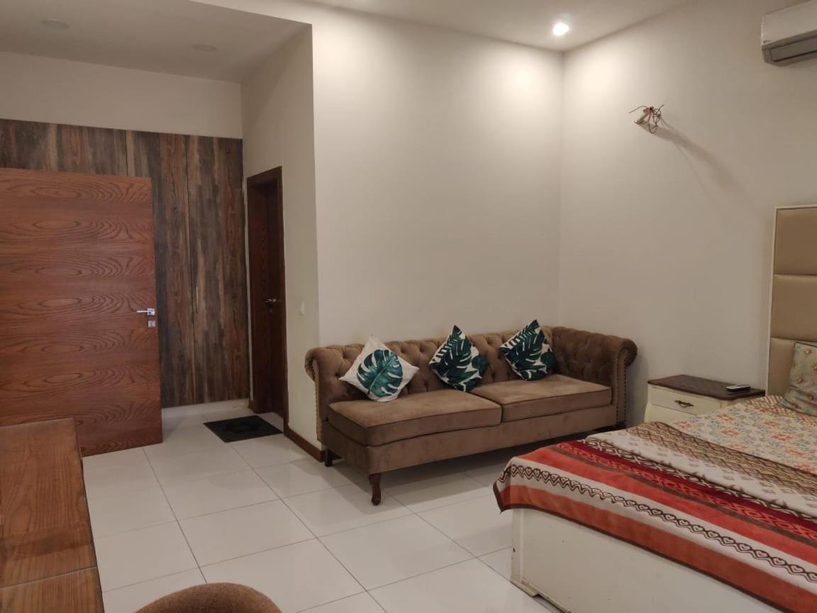 Zaib Guest House E-11 Ισλαμαμπάντ Εξωτερικό φωτογραφία