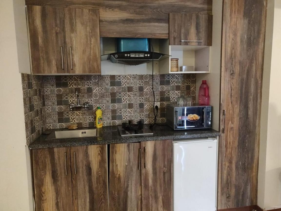 Zaib Guest House E-11 Ισλαμαμπάντ Εξωτερικό φωτογραφία